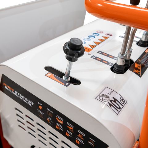 Încărcător frontal<span> RURIS RTS8000 Buldohidraulic